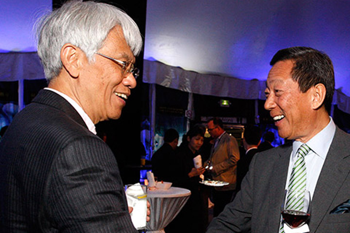 Club Chairman Dr Simon S O Ip (right) and Hon Steward Joseph Yam