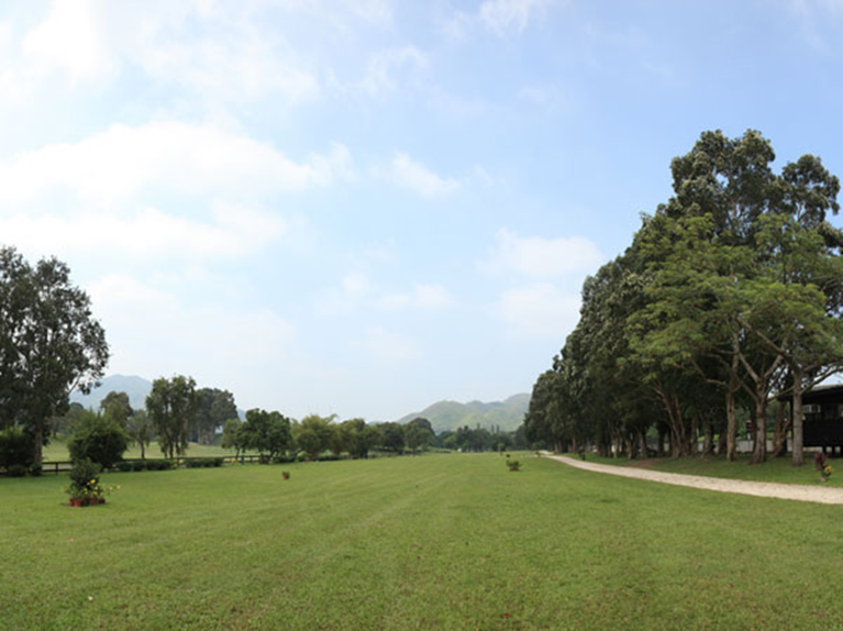 Outdoor Riding Track